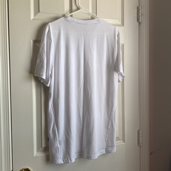 Large Nike Dri Fit Short Sleeve T Shirts USED - Picture 3 of 9